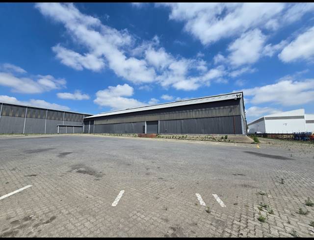 14,150M² FACTORY TO LET IN TUNNEY